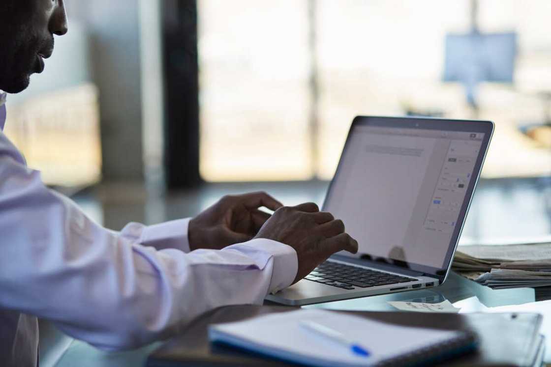 Quelles formules de politesse utiliser dans votre mail? Quelles formules de politesse utiliser dans votre mail?
