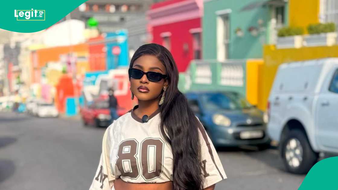 BBNaija Phyna speaks about pressure from her family, gets emotional on live stream