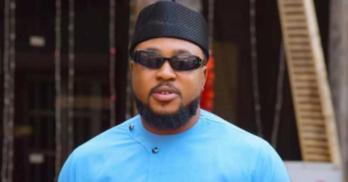 Actor Nosa Rex loses dad