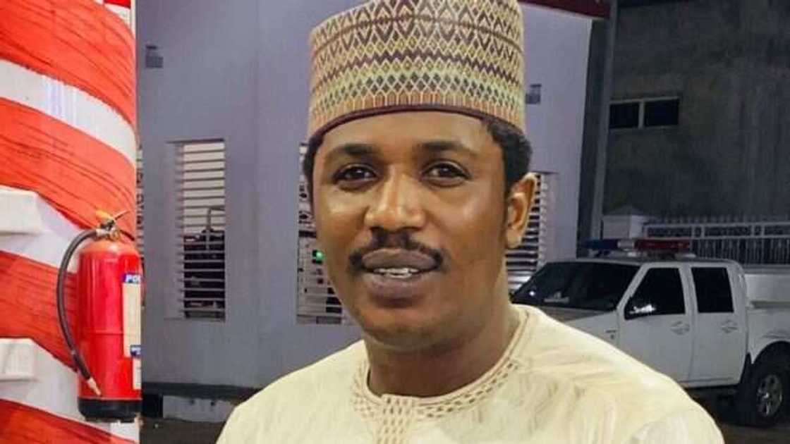 Abinda yasa nake son cire riga a fim - Jarumi Zahradeen Sani Abinda yasa nake son cire riga a fim - Jarumi Zahradeen Sani