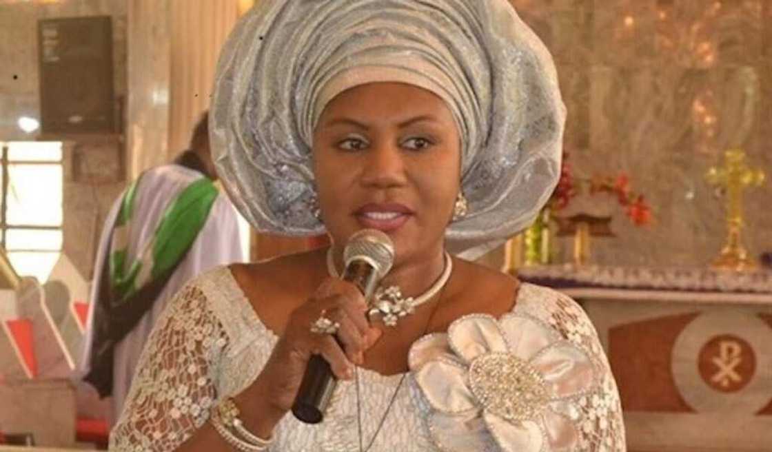 Disgraceful Send Off? Ebelechukwu Makes History, Becomes First Governor’s Wife To Be Sent Off With a Slap