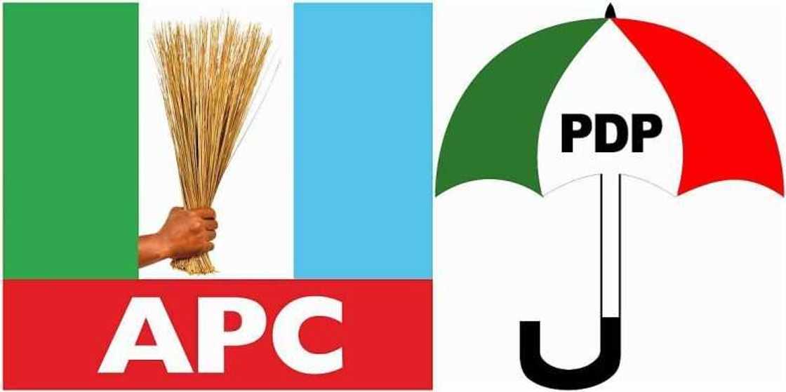 Tarin mambobin APC sun sauya sheka zuwa PDP Tarin mambobin APC sun sauya sheka zuwa PDP