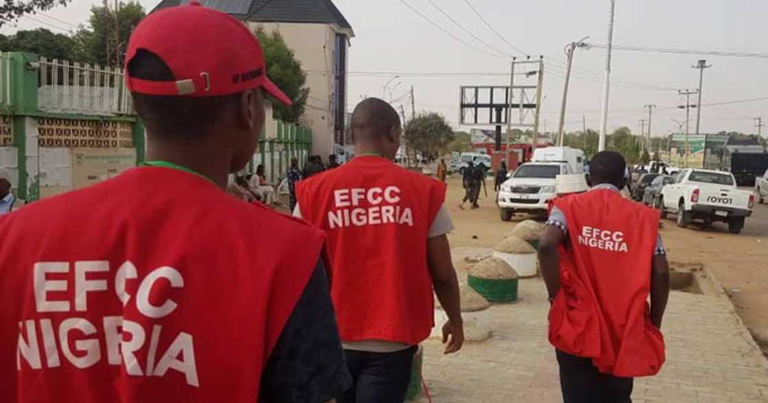 Jami'in EFCC ya rasa ransa wajen fada da abokan aikinsa a Sokoto Jami'in EFCC ya rasa ransa wajen fada da abokan aikinsa a Sokoto