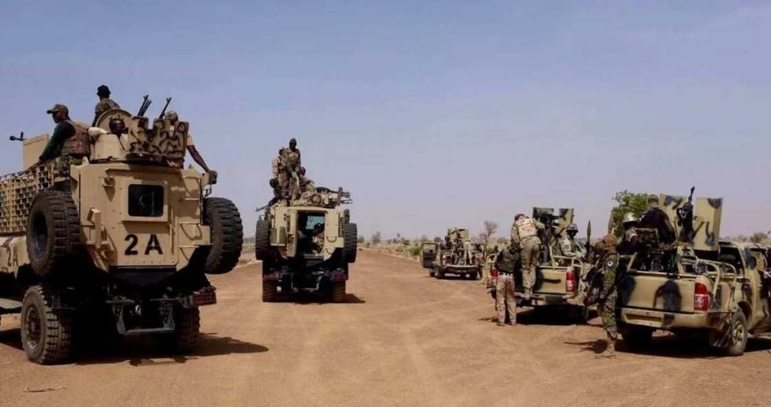 Sojoji 20 sun rasa rayukansu a jihar Neja Sojoji 20 sun rasa rayukansu a jihar Neja