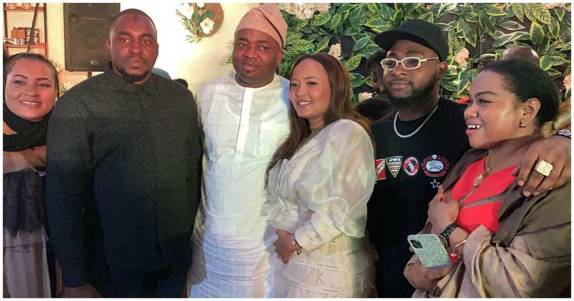Oba Elegushi surprises wife at her birthday dinner, invites Davido, Zlatan and Perruzi Oba Elegushi surprises wife at her birthday dinner, invites Davido, Zlatan and Perruzi