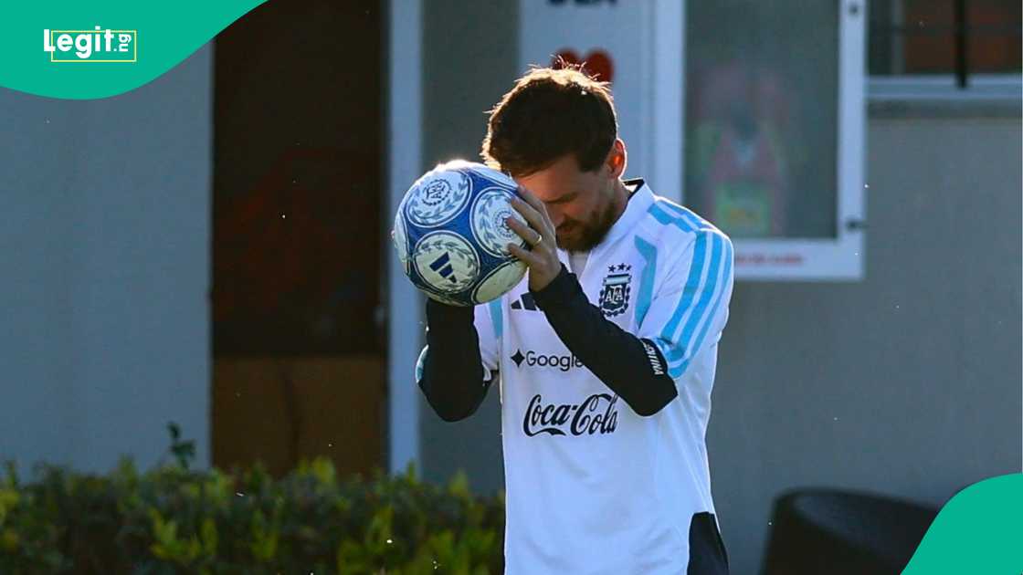 Lionel Messi, Argentina, Eizeza, Buenos Aires, Benin. Lionel Messi, Argentina, Eizeza, Buenos Aires, Benin.
