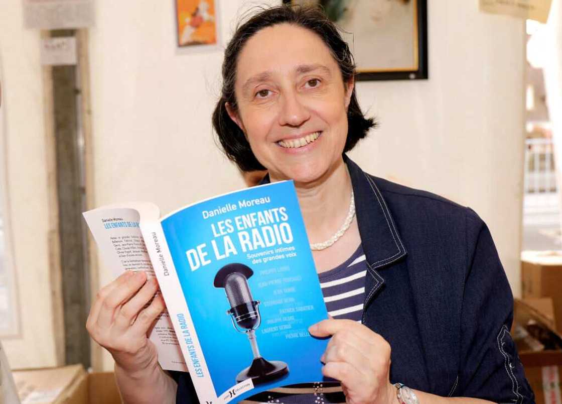 Biographie de Danielle Moreau : une vie de radio et télévision Biographie de Danielle Moreau : une vie de radio et télévision