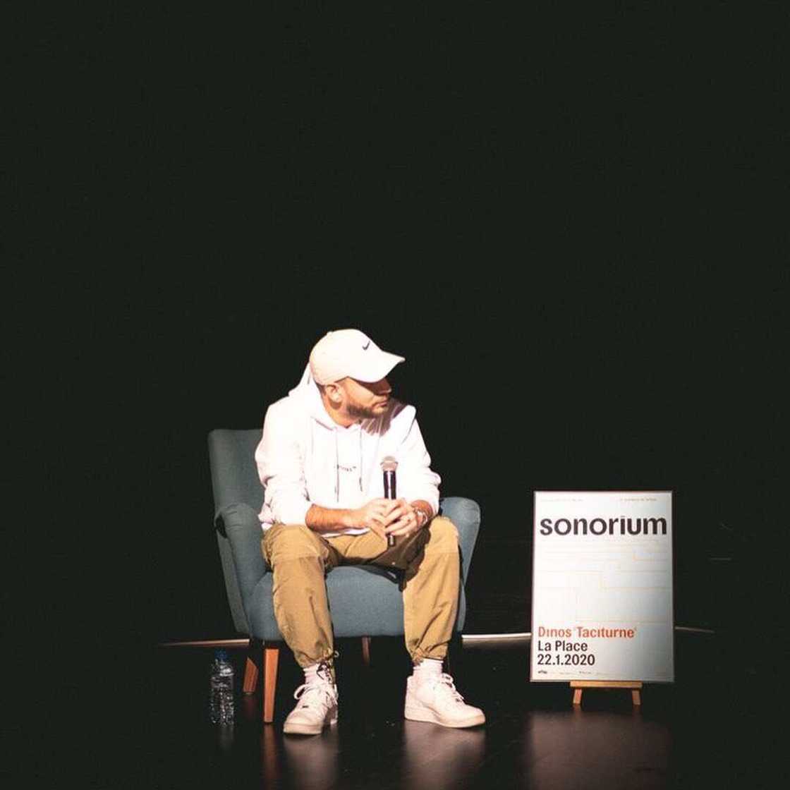 Mehdi Maizi: à la conquête du « rap jeu » Mehdi Maizi: à la conquête du « rap jeu »