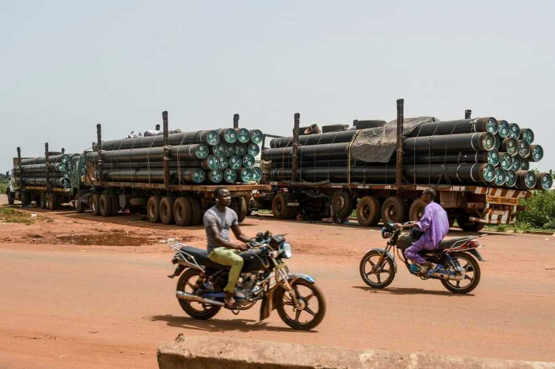 Six billion dollars will be invested in the pipeline Six billion dollars will be invested in the pipeline