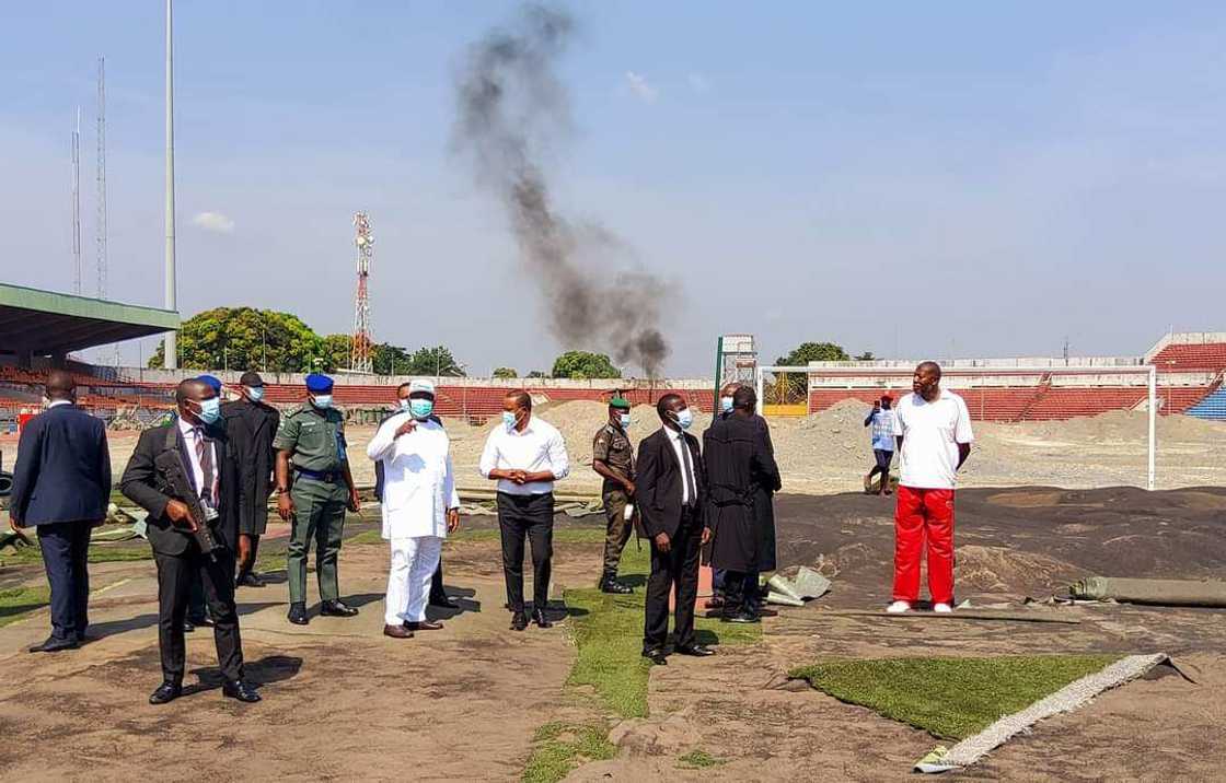 Gov Ugwuanyi Inspects Total Overhaul of Nnamdi Azikiwe Stadium’s Pitch in Enugu