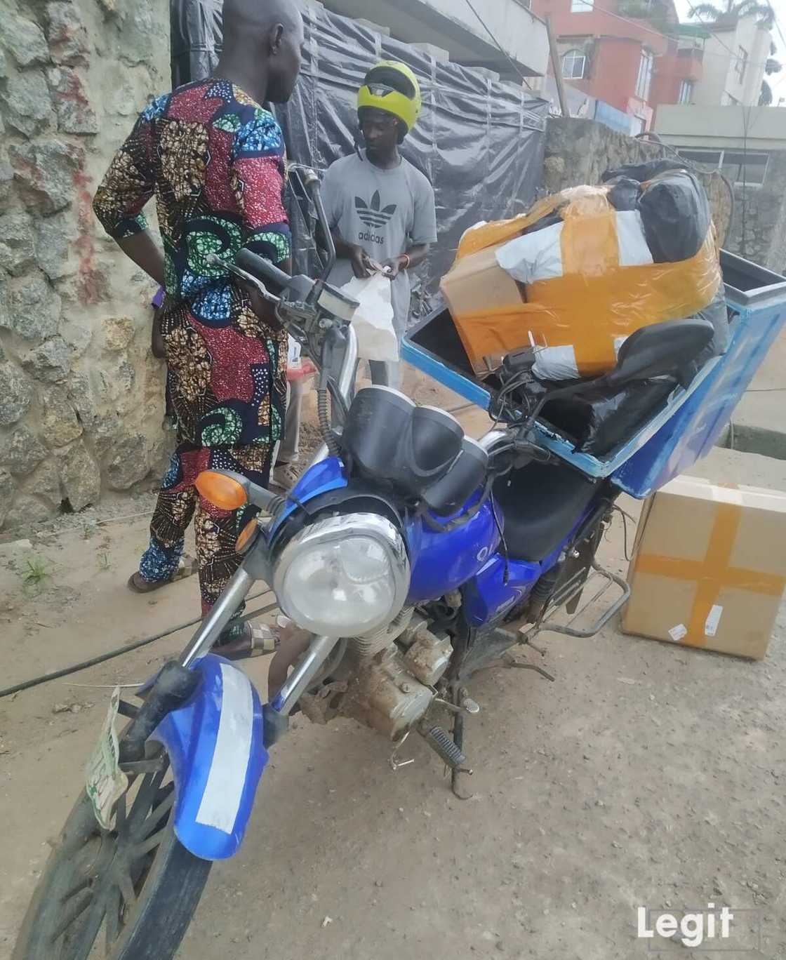 Uber Connect Set to Replace Gokada, MaxOkada, Others in Nigeria, Crashes Into the Package Delivery Business Uber Connect Set to Replace Gokada, MaxOkada, Others in Nigeria, Crashes Into the Package Delivery Business