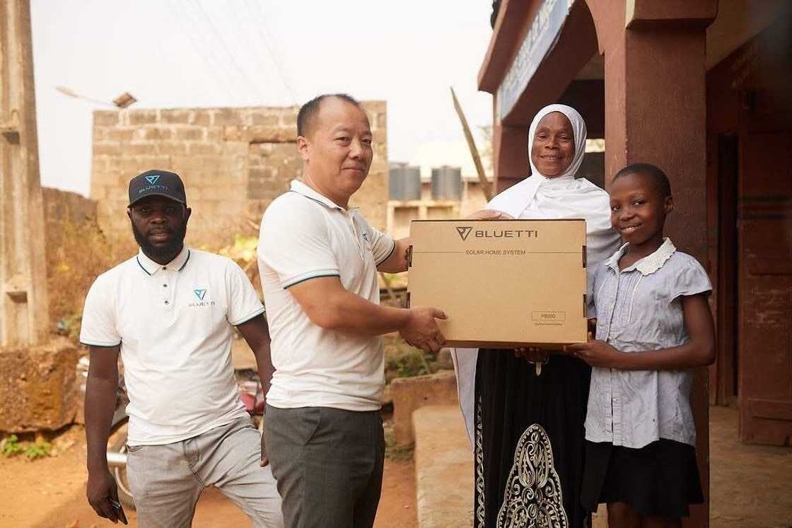 Bluetti's Solar Power Gift: Improving Lives in Rural Nigeria Bluetti's Solar Power Gift: Improving Lives in Rural Nigeria