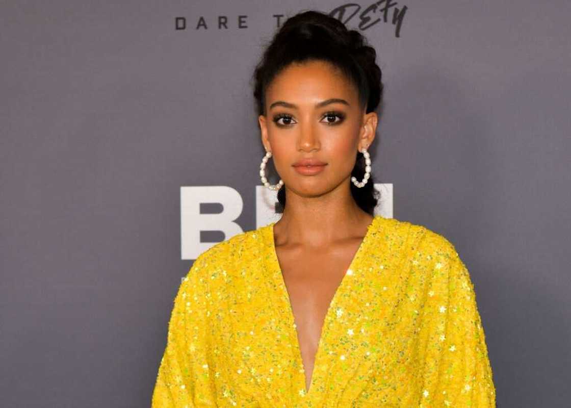 Samantha Logan’s age Samantha Logan’s age