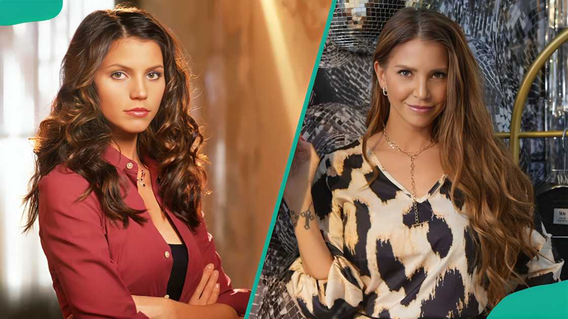 Charisma Carpenter posing for the camera Charisma Carpenter posing for the camera