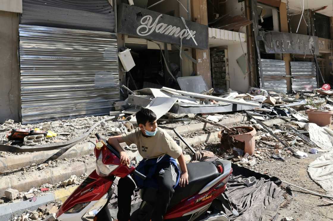 Many shops in Beirut's southern suburbs have been damanged or destroyed by Israeli bombardment