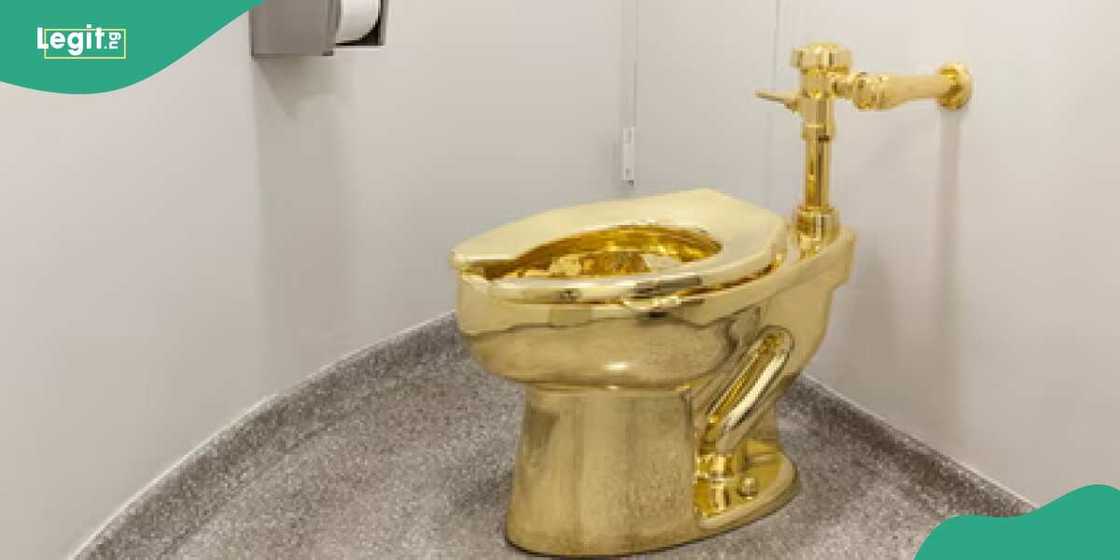 Maurizio Cattelan’s America Maurizio Cattelan’s America