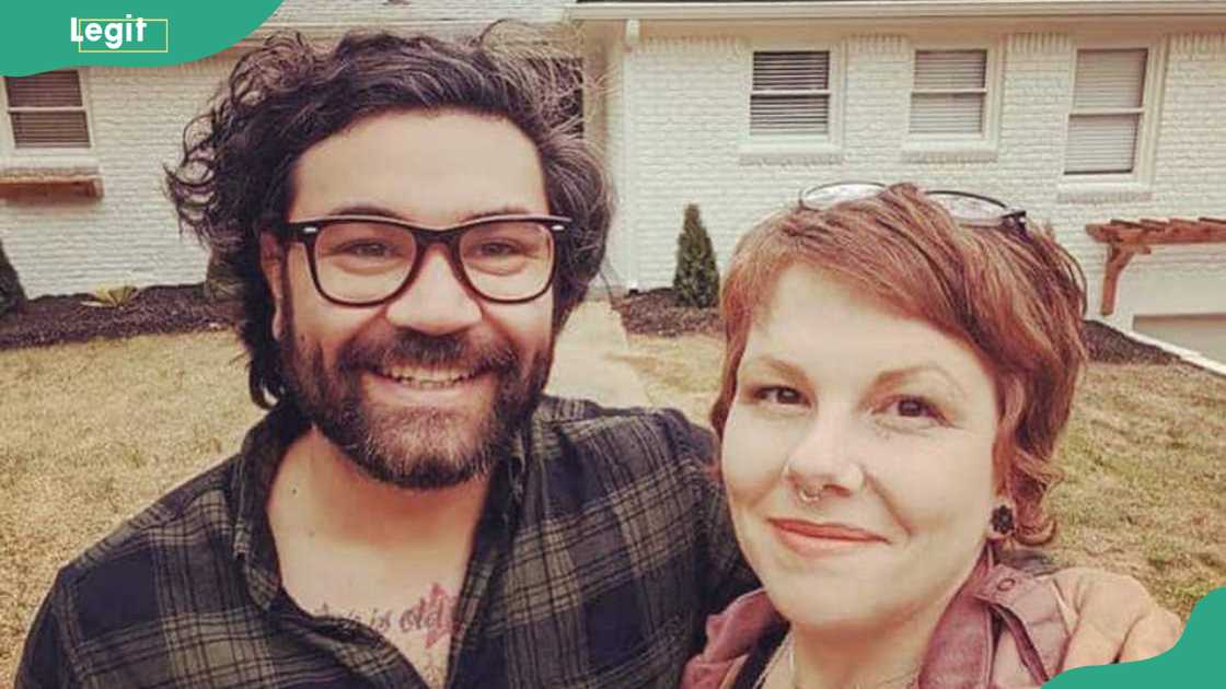 Albert Omstead having a selfie with his wife Que