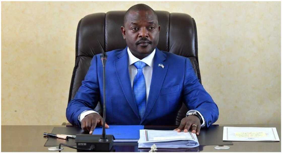 Buhari ya yi ta'aziyar rasuwar Nkurunziza Buhari ya yi ta'aziyar rasuwar Nkurunziza