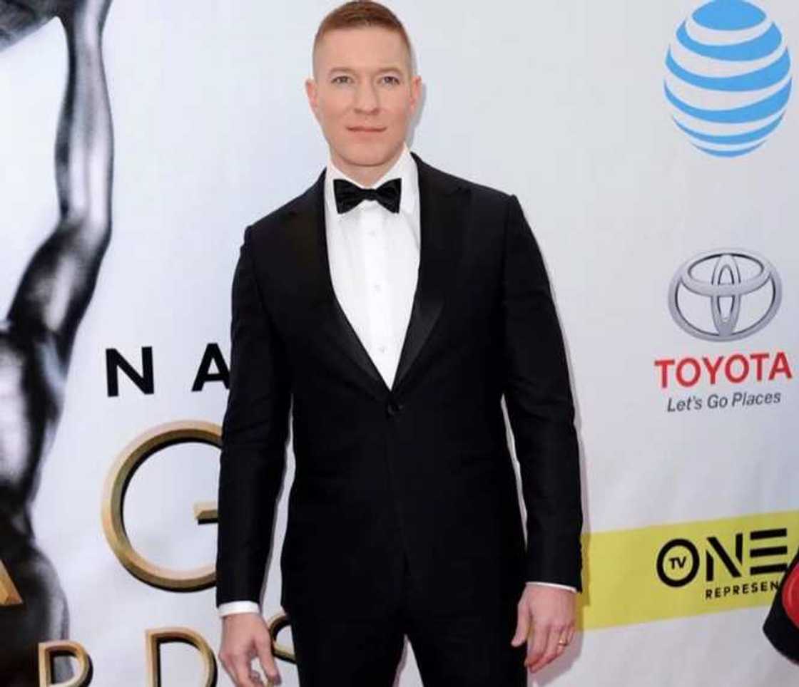 Joseph Sikora net worth