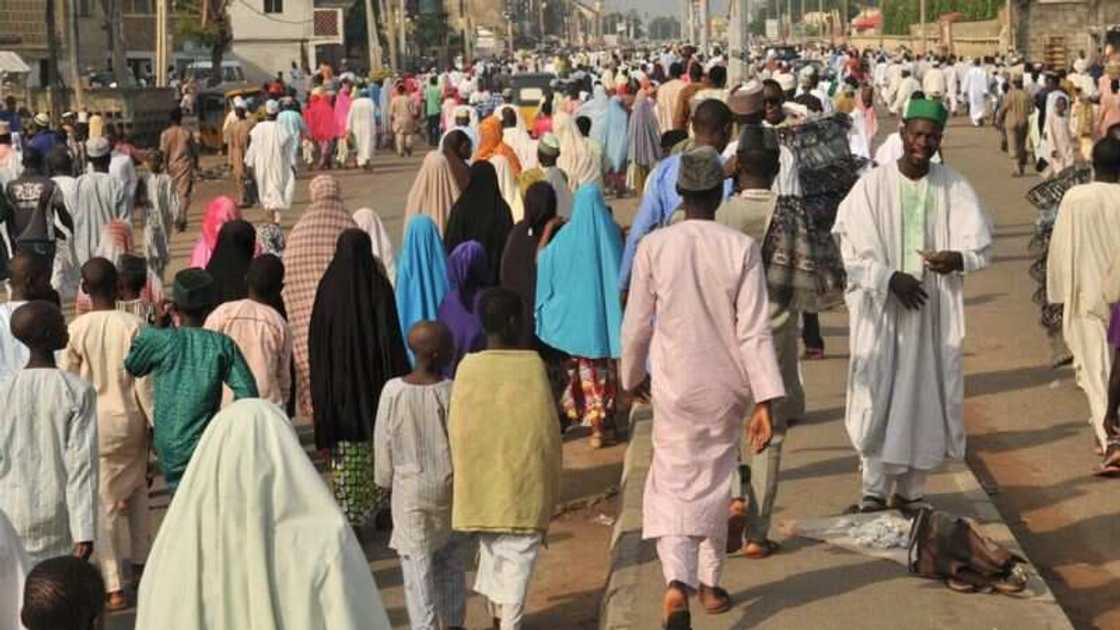 Bukukuwan Sallah: Abubuwan 9 da Musulmi Ya Kamata Ya Sani Game da Sallar Idi Bukukuwan Sallah: Abubuwan 9 da Musulmi Ya Kamata Ya Sani Game da Sallar Idi