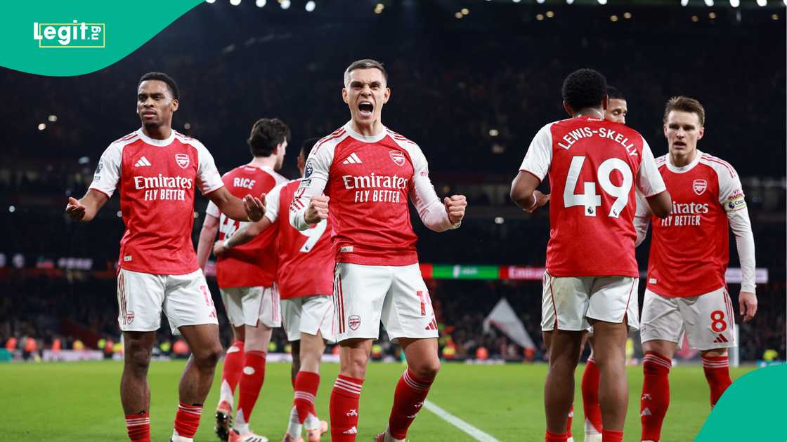 Jurrien Timber, Leandro Trossard, Myles Lewis-Skelly, Arsenal, Wolverhampton Wanderers, Emirates Stadium. Jurrien Timber, Leandro Trossard, Myles Lewis-Skelly, Arsenal, Wolverhampton Wanderers, Emirates Stadium.