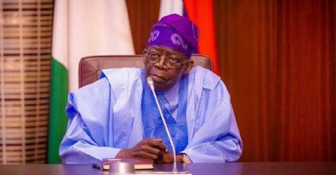 Tinubu ya tura ta'aziya ga iyalan marigayi Sheikh Giro Tinubu ya tura ta'aziya ga iyalan marigayi Sheikh Giro