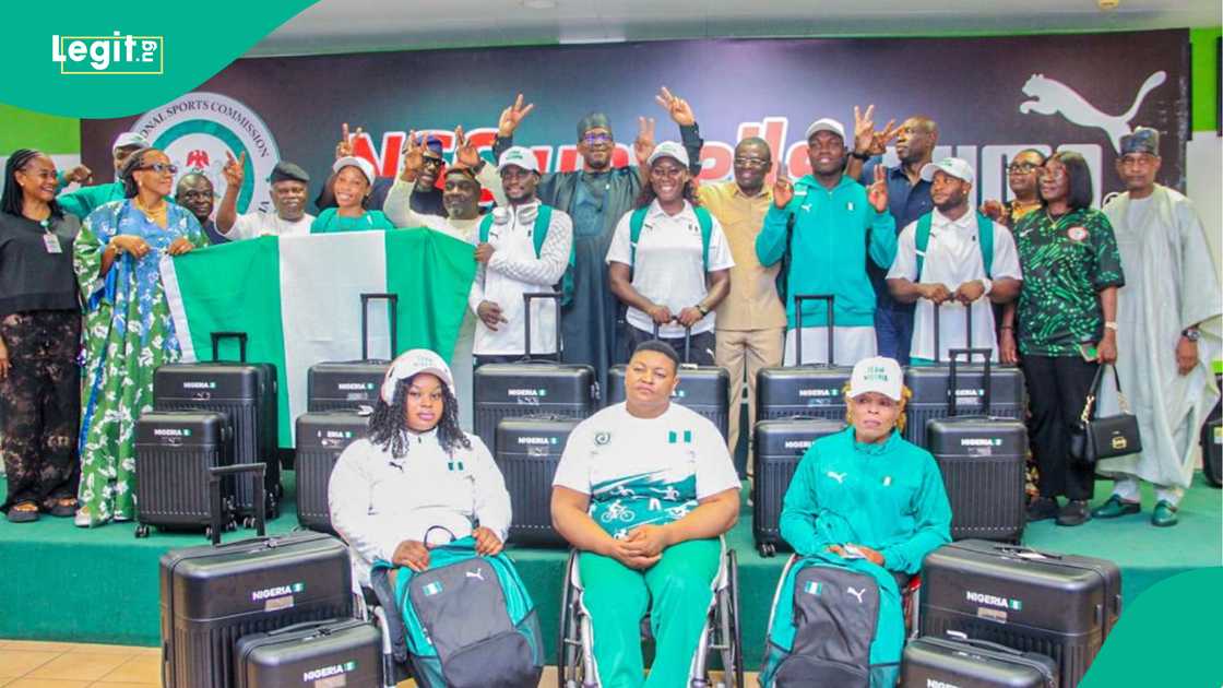 Team Nigeria athletes and officials with the National Sports Commission during the send off ceremony in Abuja. Photo by NSC