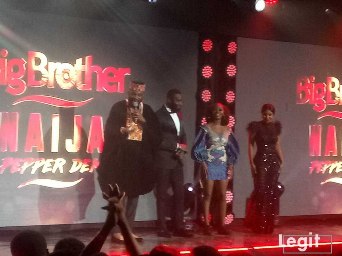 LIVE UPDATES LIVE UPDATES