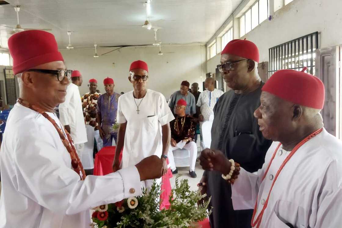 Kungiyar Inyamurai ta Ohanaeze: Ba mu amince da shawarar Atiku ta yin wa'adi daya a mulkin Najeriya ba Kungiyar Inyamurai ta Ohanaeze: Ba mu amince da shawarar Atiku ta yin wa'adi daya a mulkin Najeriya ba