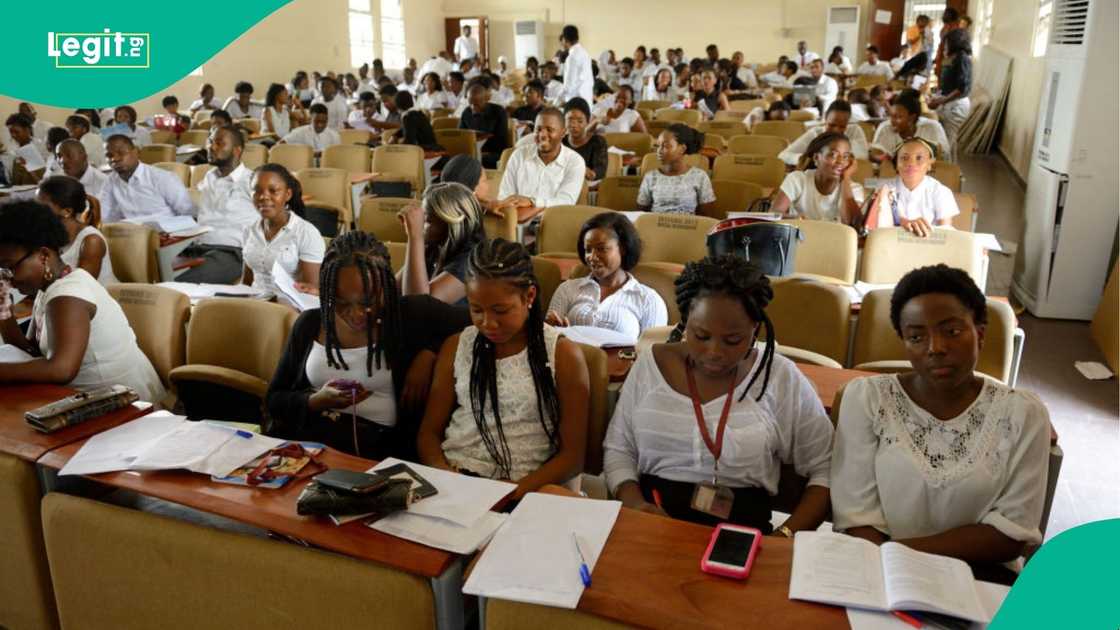 Dangote launched a N100 billion yearly scholarship initiative for Nigerian students.
The programme, funded by the Aliko Dangote Foundation, will providing support for more than 155,000 students across secondary and tertiary levels Dangote launched a N100 billion yearly scholarship initiative for Nigerian students.
The programme, funded by the Aliko Dangote Foundation, will providing support for more than 155,000 students across secondary and tertiary levels