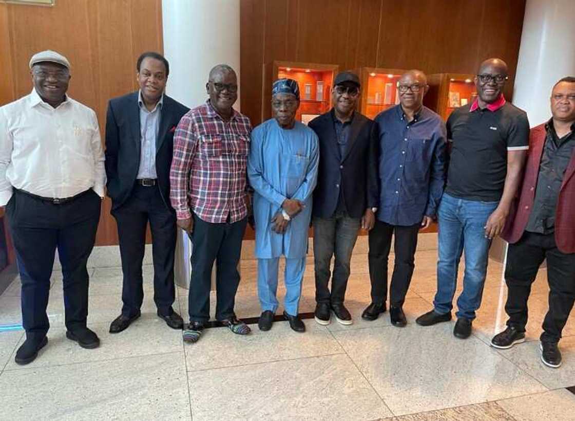 Hotunan ganawar Peter Obi da Wike da Obasanjo Hotunan ganawar Peter Obi da Wike da Obasanjo