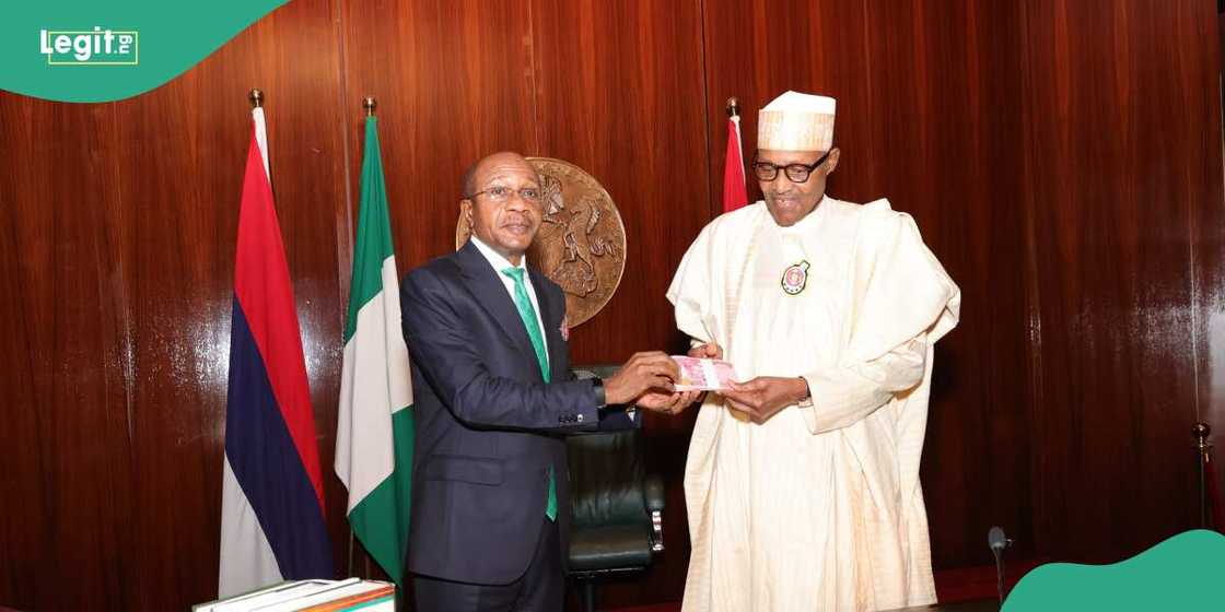 Former CBN director claims Emefiele printed naira with different design Former CBN director claims Emefiele printed naira with different design