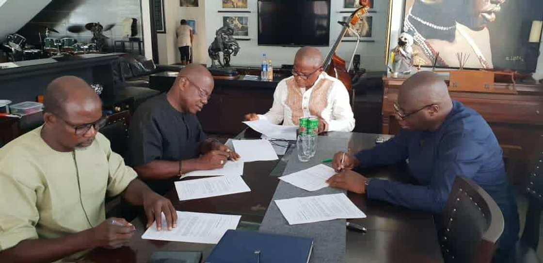 FG to build 2,000 housing units in Delta state, acquires land, other infrastructures FG to build 2,000 housing units in Delta state, acquires land, other infrastructures