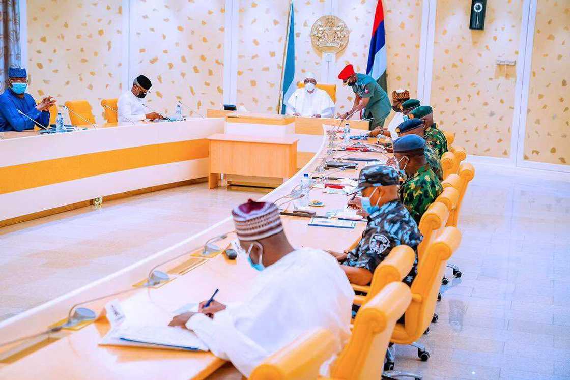 Breaking: President Buhari presides over security meeting