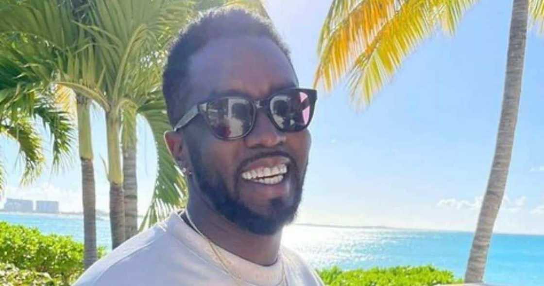 Diddy, inspired, 15 cockroaches, on his face Diddy, inspired, 15 cockroaches, on his face