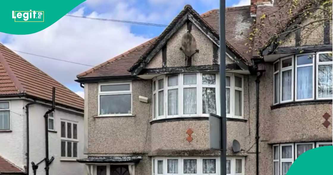 Hoton gidan da aka yi takaddama a kai a Landa n. Hoton gidan da aka yi takaddama a kai a Landa n.