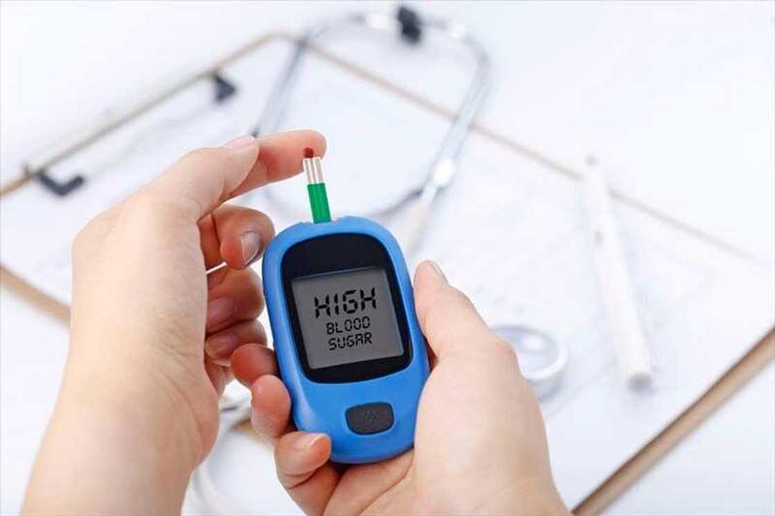 The measurement of the sugar level The measurement of the sugar level