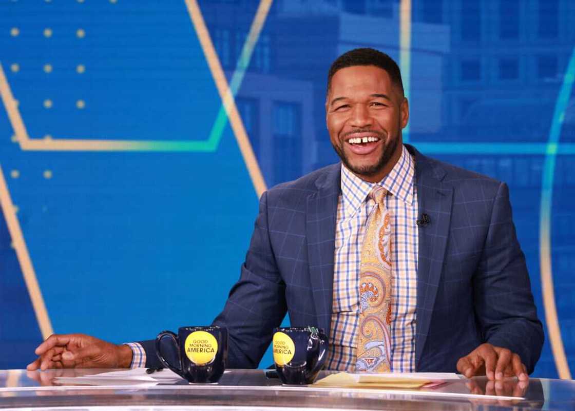Is Michael Strahan gay? Is Michael Strahan gay?