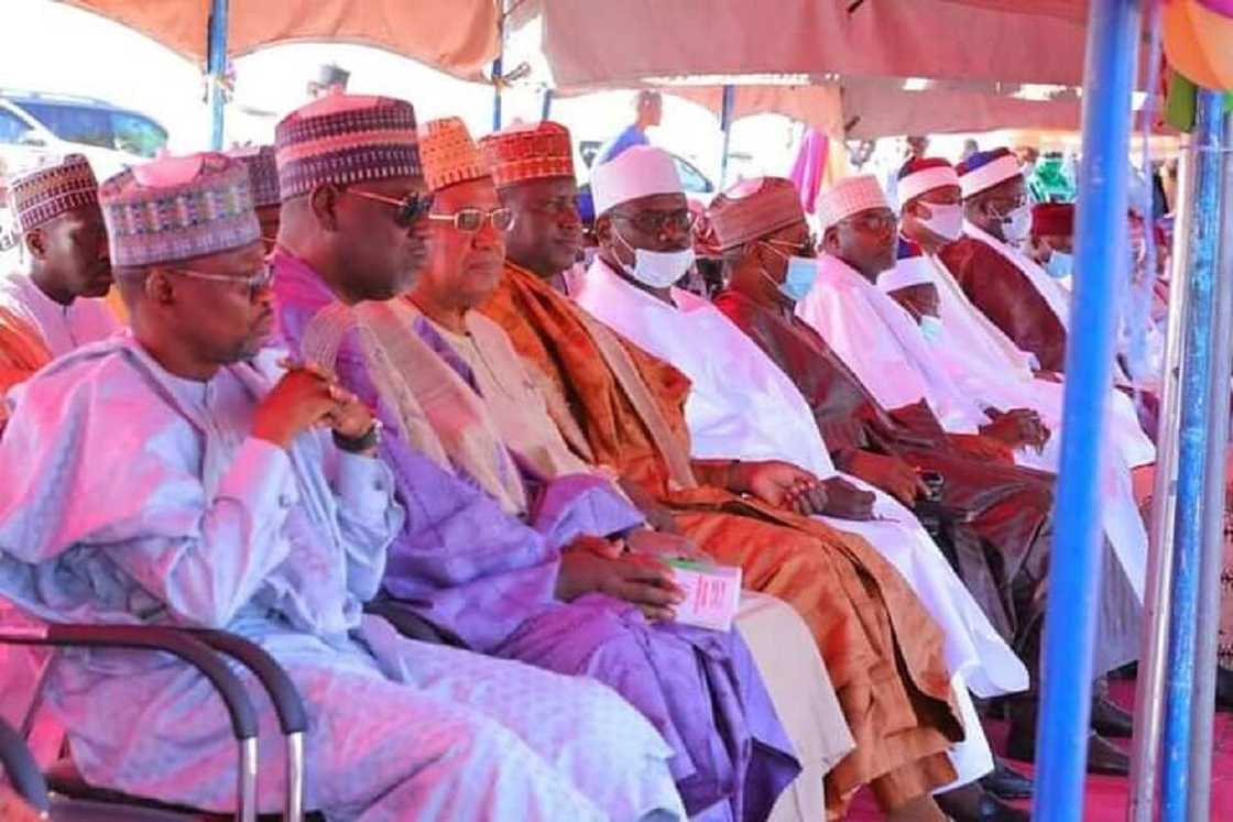 Zulum ya aza tubalin gina jami'a mai zaman kanta ta farko a Borno Zulum ya aza tubalin gina jami'a mai zaman kanta ta farko a Borno