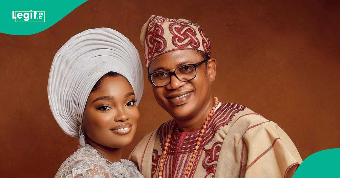 Ronke Oshodi-Oke celebrates Priscilla Ojo's special day and emphasizes Tope Alabi's innocence in a contrasting situation. Ronke Oshodi-Oke celebrates Priscilla Ojo's special day and emphasizes Tope Alabi's innocence in a contrasting situation.