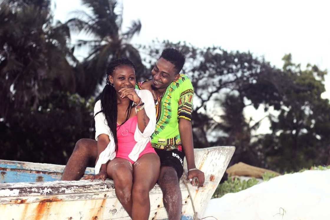 how to ask someone out how to ask someone out