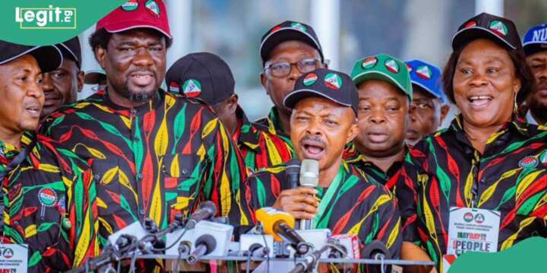 Shugabannin NLC da TUC yayin wani taro a 2024. Hoto: Nigeria Labour Congress HQ Shugabannin NLC da TUC yayin wani taro a 2024. Hoto: Nigeria Labour Congress HQ