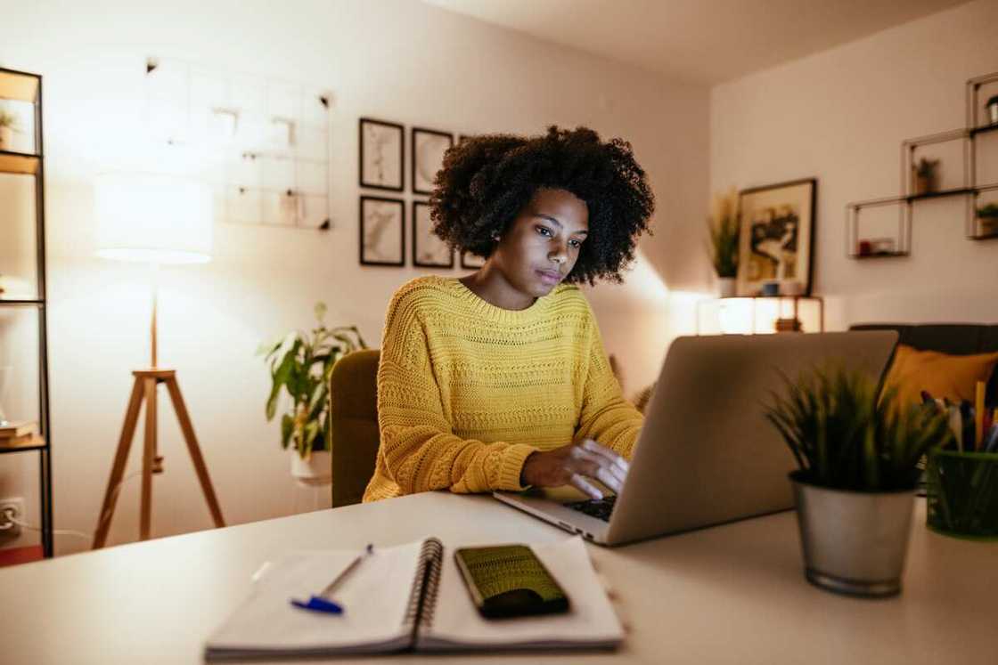 Online tutors Online tutors