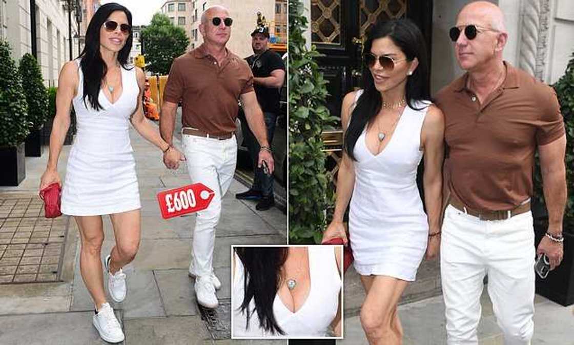 Jeff Bezos Jeff Bezos