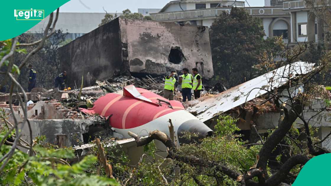 Aviation expert shares what led to Air India plane crash, raises 2 questions Aviation expert shares what led to Air India plane crash, raises 2 questions
