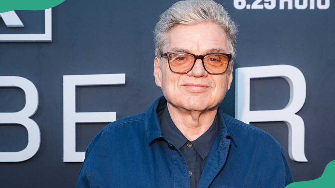 Oliver Platt attends a dinner for The Bear cast