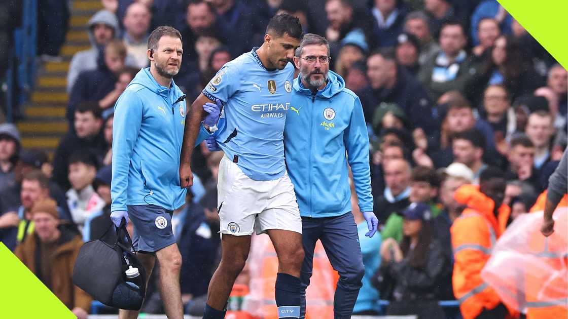 Rodri Hernandez suffered an injury during the Premier League clash against Arsenal Rodri Hernandez suffered an injury during the Premier League clash against Arsenal