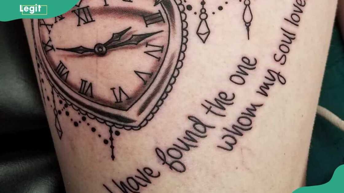 Clock with a quote tattoo Clock with a quote tattoo