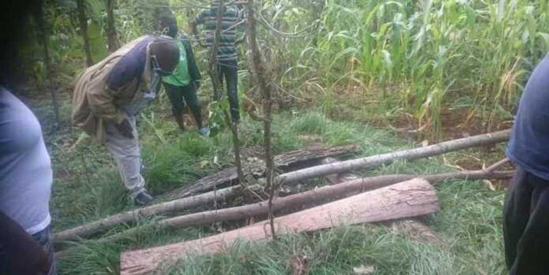 Tharaka Nithi: Mentally ill man found alive 13 days after falling into 60ft pit Tharaka Nithi: Mentally ill man found alive 13 days after falling into 60ft pit