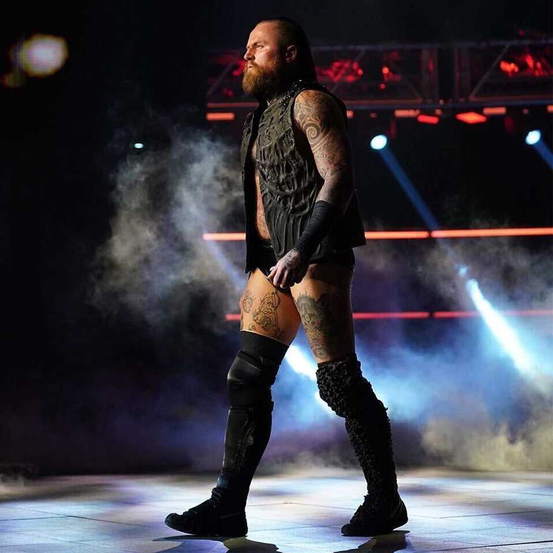 Aleister Black height